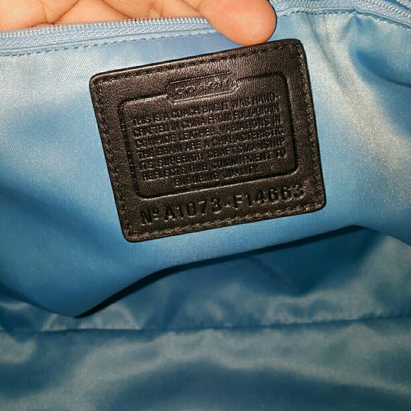 Coach - Picture 5 of 5